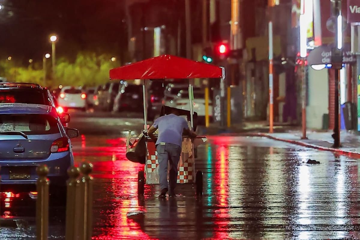 Hermosillo supera el promedio de lluvias de julio; meteorólogos alertan sobre riesgos futuros