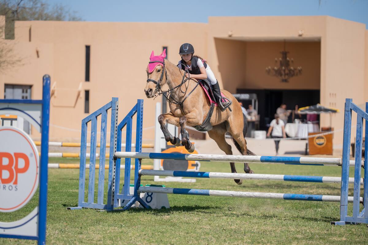 Saltos de lujo en Copa Moreli