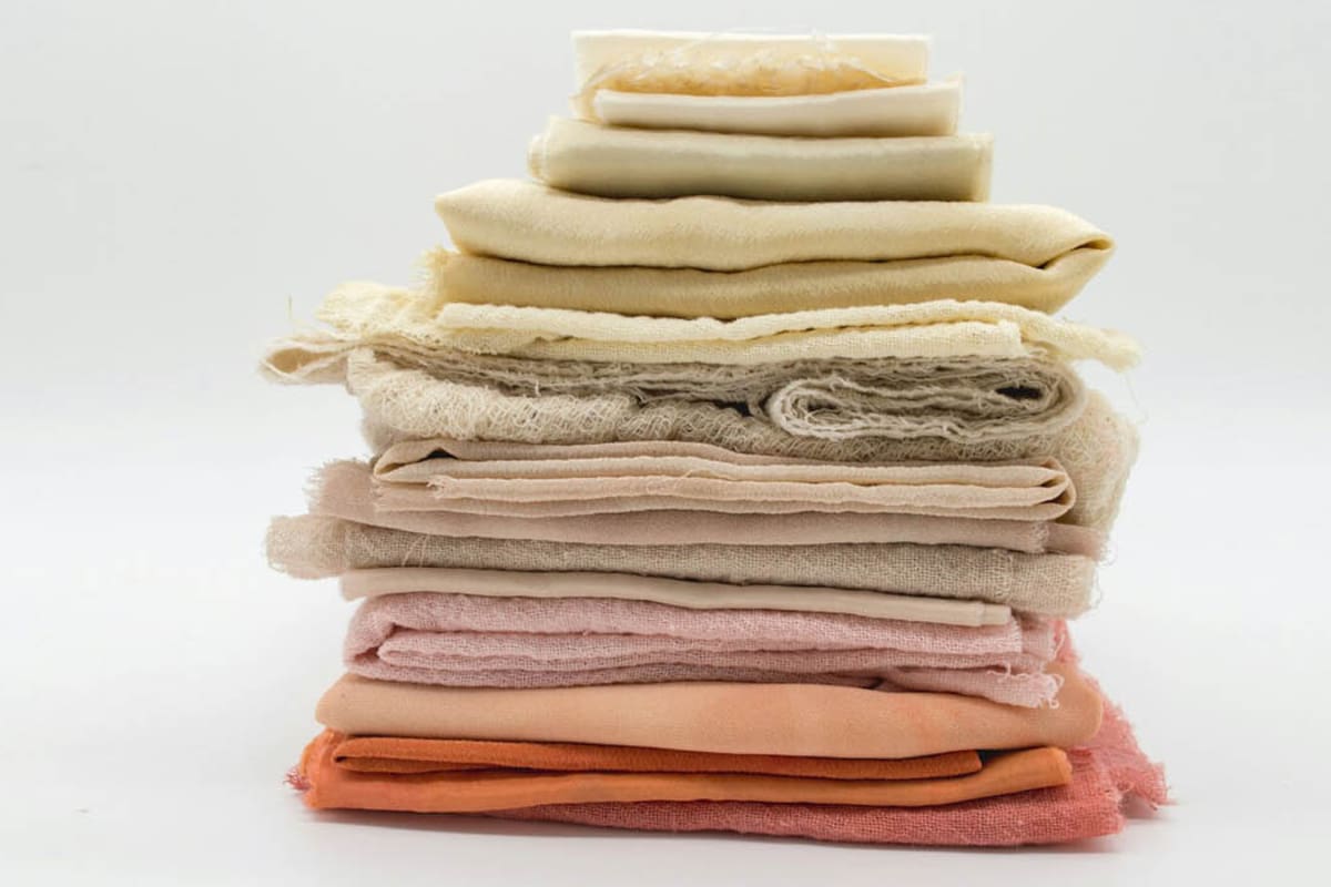 La necesidad de reciclar ropa: hacia un modelo textil más sostenible