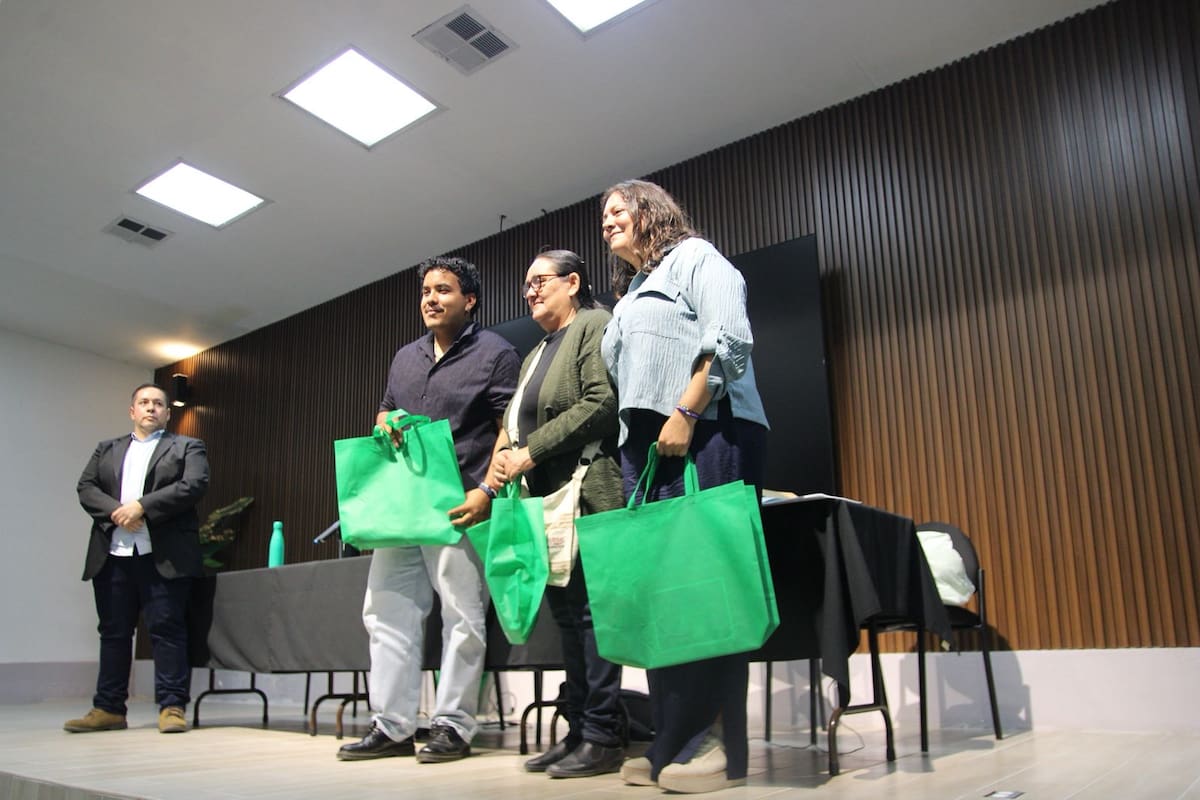 Realizan congreso para promover esfuerzos binacionales ambientales