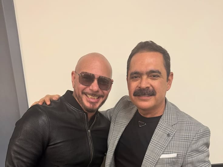Los Tucanes de Tijuana y Pitbull en colaboración