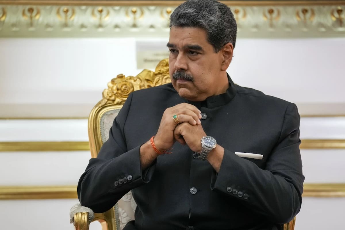 Venezuela cerrará su embajada en Ecuador en apoyo a México
