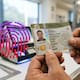 Oficial|Quienes ya tramitaron su licencia de conducir recibirán la CURP biométrica de forma automática sin necesidad de agendar una cita gracias a un nuevo convenio federal en el Estado de México