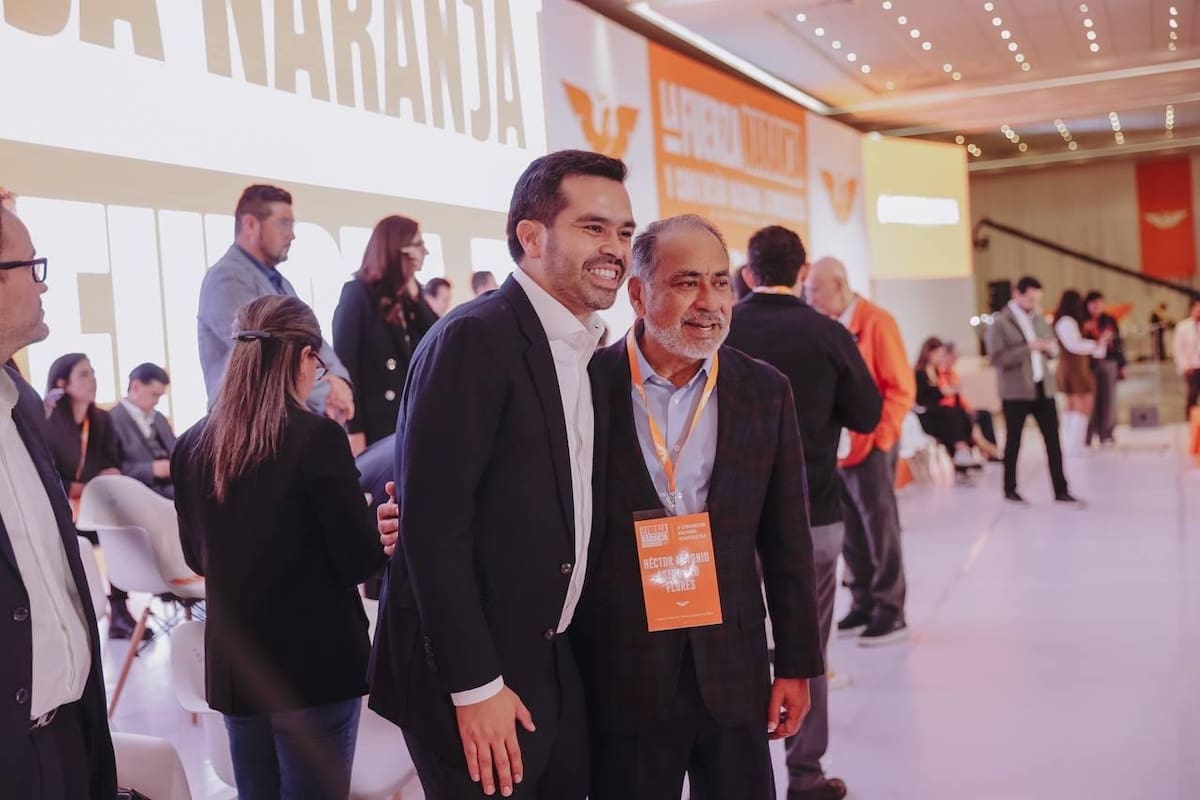 Fotografía de archivo del exgobernador de Guerrero, Héctor Astudillo, junto al excandidato presidencial de MC, Jorge Álvarez Máynez. | Crédito: X @HectorAstudillo