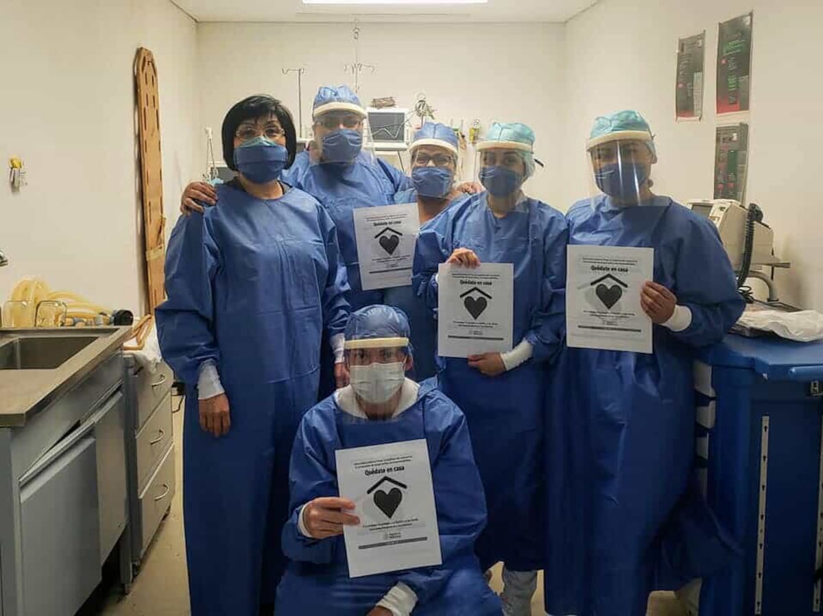 Hoy jefa de Urgencias, empezó como suplente vacacional y hoy forma a los enfermeros del futuro desde la Universidad de Sonora. Foto: Cortesía