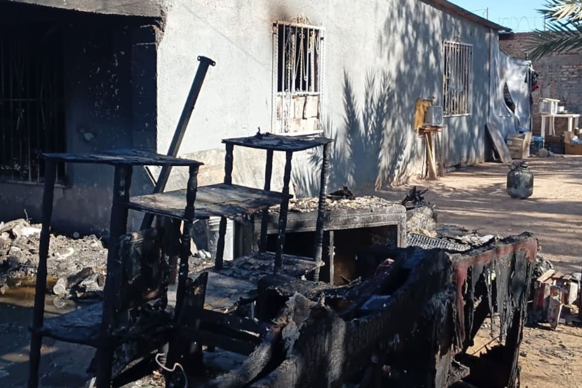 Incendio deja sin hogar a madre y sus tres hijos en SLRC; piden apoyo ciudadano