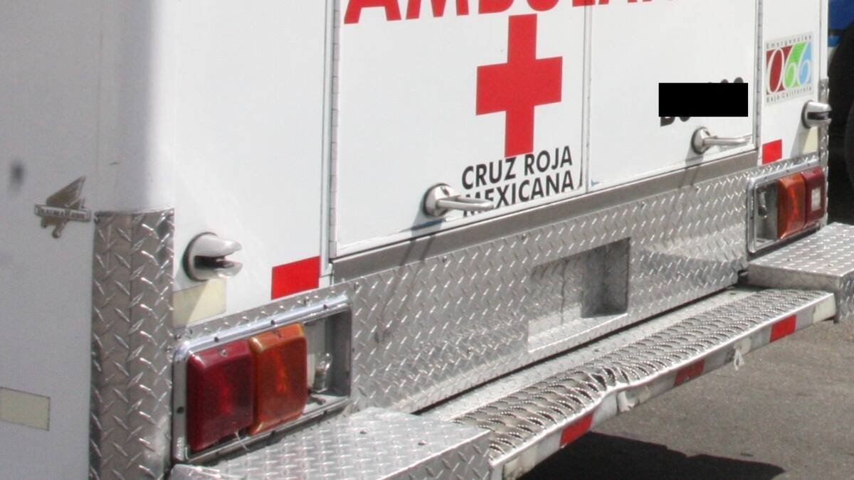 Joven madre y sus 2 hijos son atropellados de camino a la guardería en Nogales; niño de 3 años muere