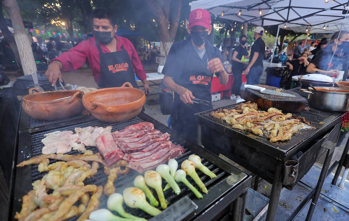Quienes ofrecieron los platillos se esmeraron para obtener algún reconocimiento.