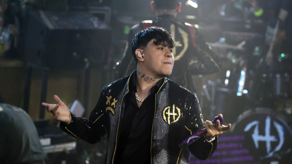 Junior H enfrenta multa y veto tras intepretar ‘’El Azul’' en Jalisco; ya no podrá presentarse en Zapopan