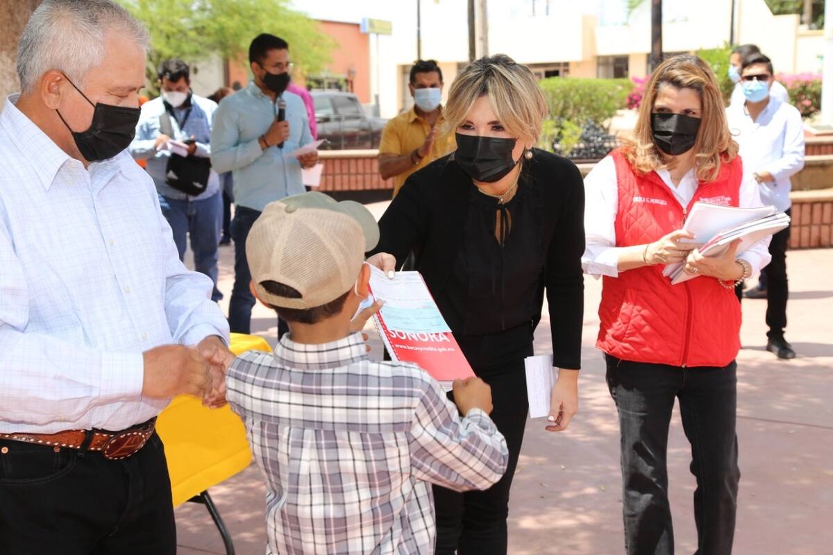 Gobernadora realiza gira de trabajo en Baviácora y Ures