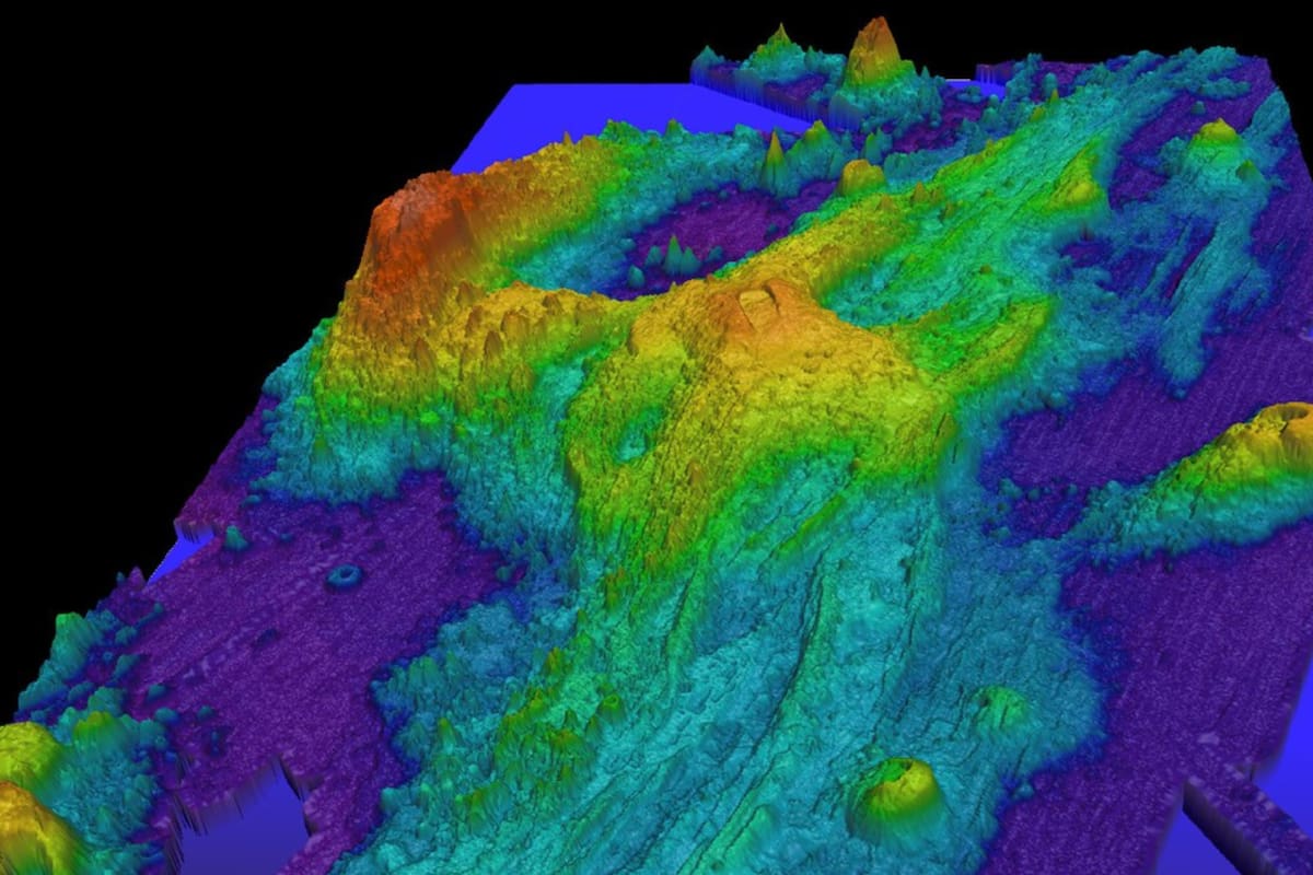 Enorme volcán submarino podría hacer erupción pronto, pero no se sabe exactamente cuándo