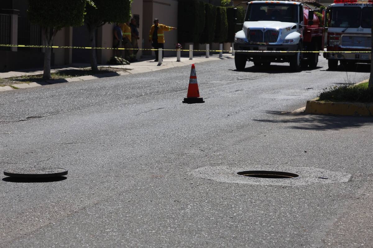 Registra explosión alcantarillado en Lomas de Agua Caliente
