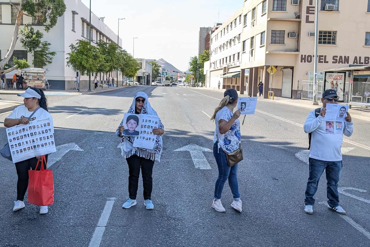 Mujeres buscadoras protestan en Hermosillo contra la CEAV por falta de apoyos
