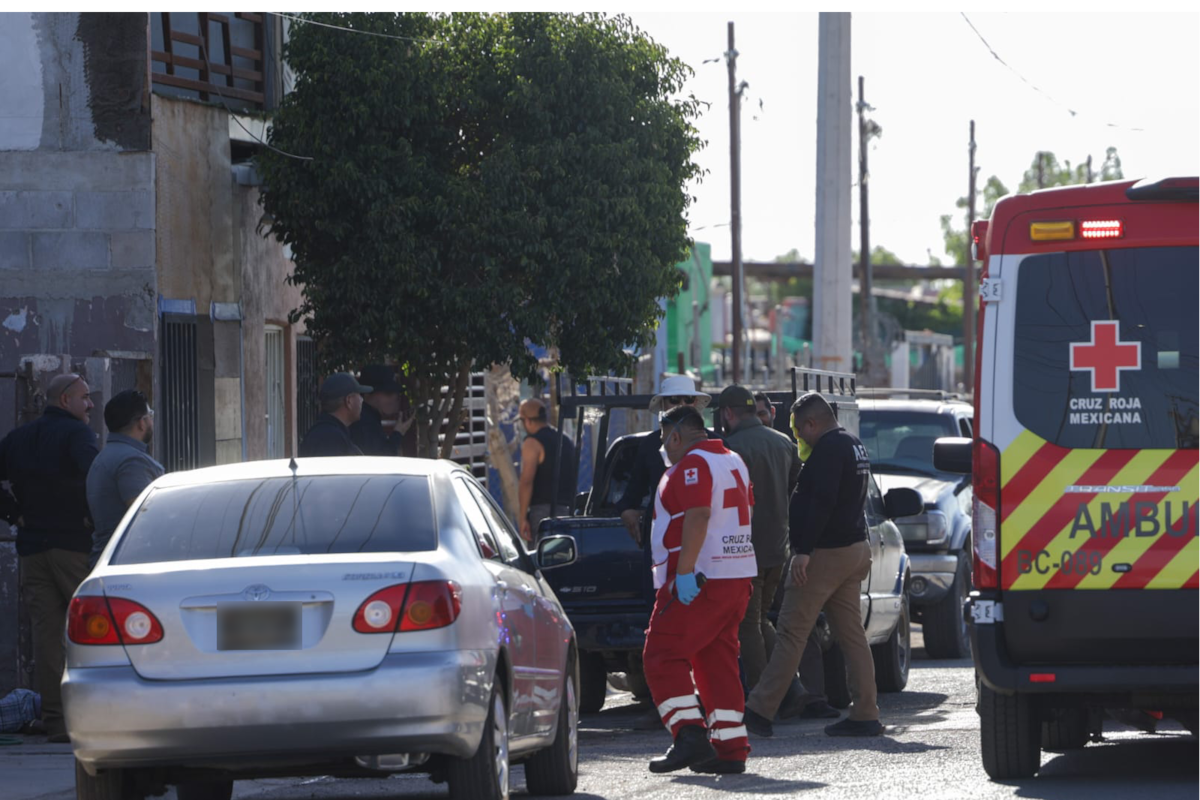 Roba patrulla de la FGE y lo detienen tras sufrir afectaciones por el calor en Valle de Puebla