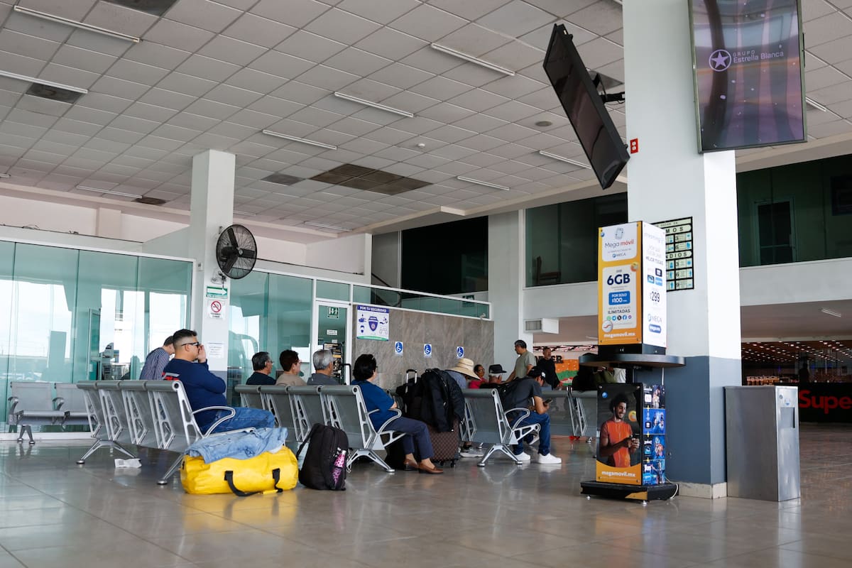 Incrementa el flujo de pasajeros en la Central de Autobuses por Semana Santa