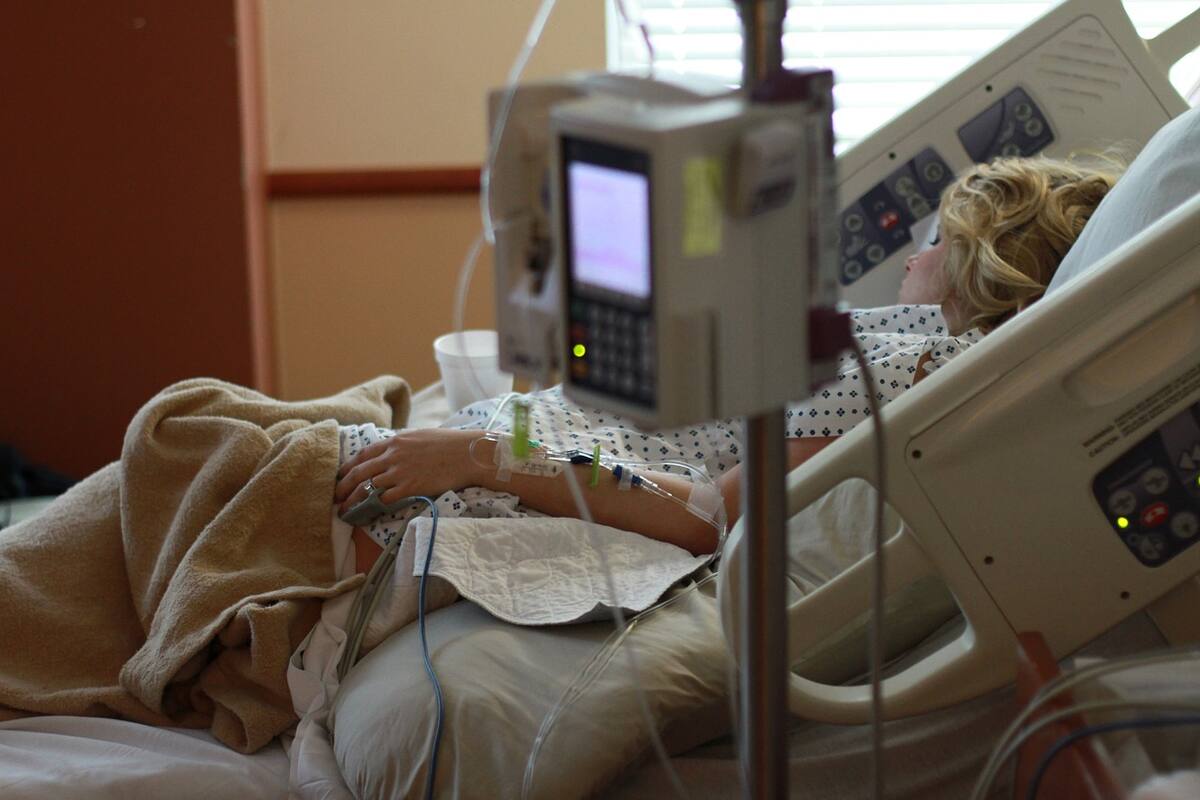 La pandemia dificultó la atención de pacientes con cáncer de mama en México