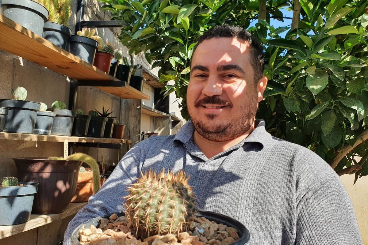 Hermosillo: Tiene Jesús Guadalupe amor por plantas cactáceas ¡Cuenta con 130 especies distintas!