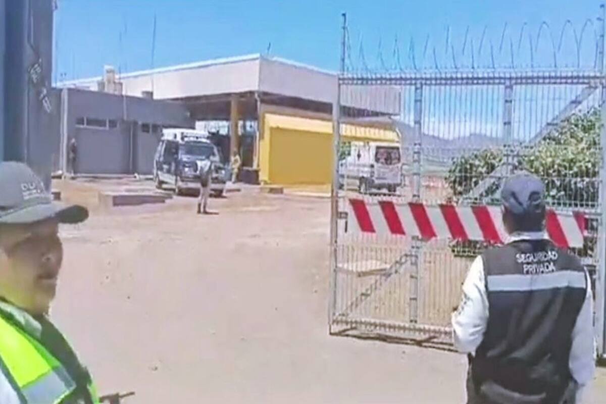 Tres lesionados deja explosión en aeropuerto de Tepic