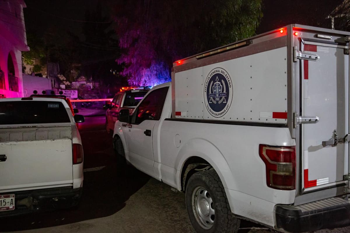 Vecinos reportaron detonaciones; autoridades hallaron un cuerpo maniatado y con impacto de bala durante la madrugada. Foto: Border Zoom