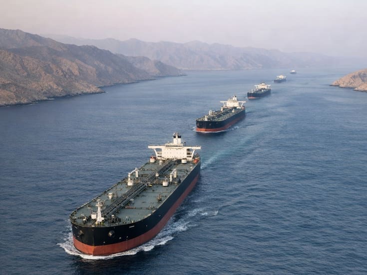 El estrecho de Ormuz concentra 21 millones de barriles diarios y se perfila como la principal herramienta de presión estratégica de Irán ante la escalada con Israel y Estados Unidos