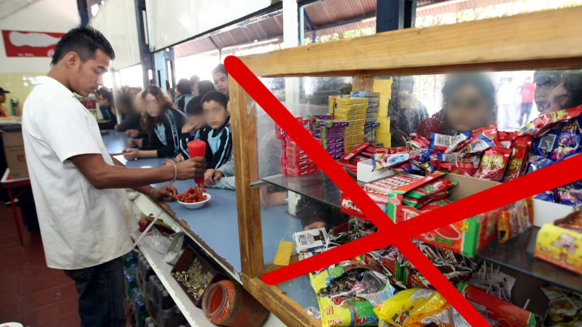 La Secretaría de Educación Pública (SEP) alcanzó acuerdos con empresas para sacar la comida chatarra de las escuelas. | Especial GH
