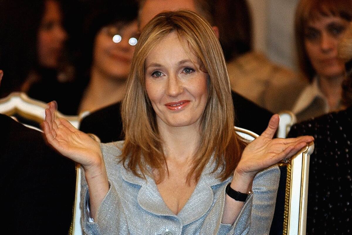 Ventas de publicaciones de J.K. Rowling disminuyen tras polémica con la comunidad transgénero