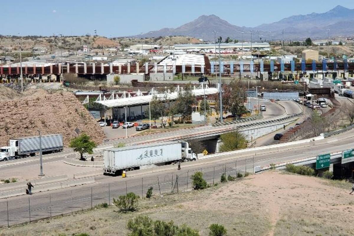 Ajustan horarios en garitas Mariposa, Sonoyta y Naco