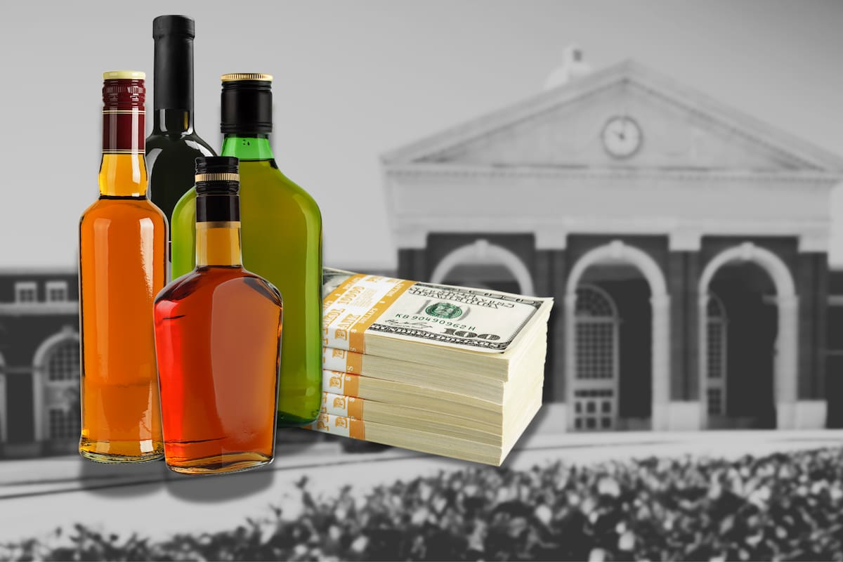 Administradora de una primaria en Brooklyn robó más de 100 mil dólares y los gastó en hoteles y alcohol