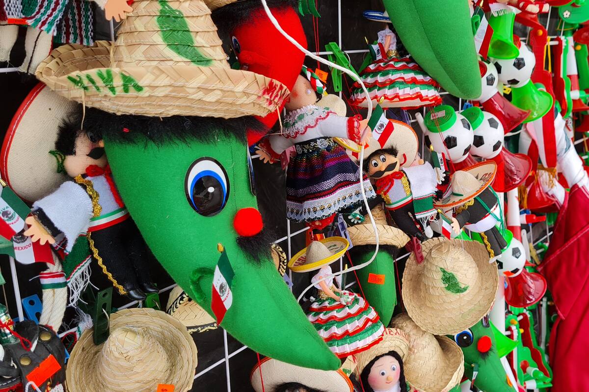 Suben ventas por fiestas patrias: Comerciantes del Centro de Hermosillo