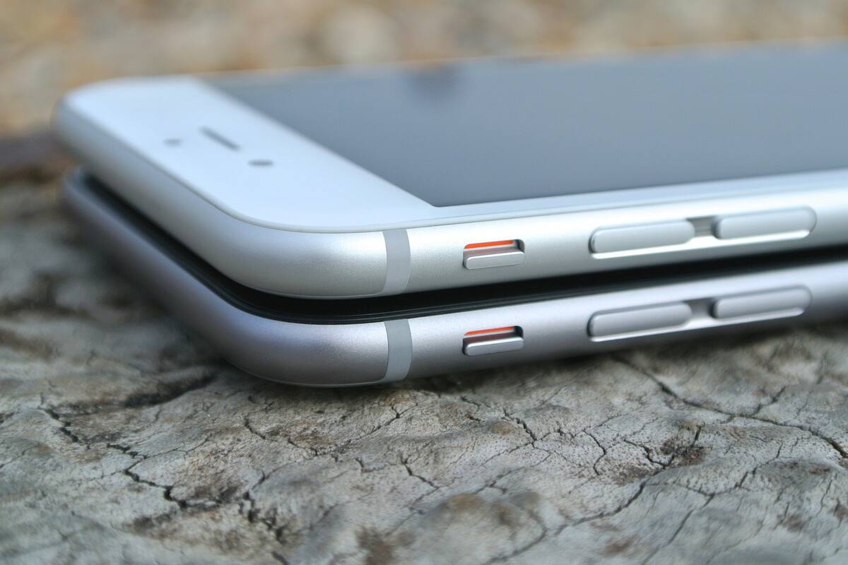 Pros y contras de reparar tu teléfono en casa