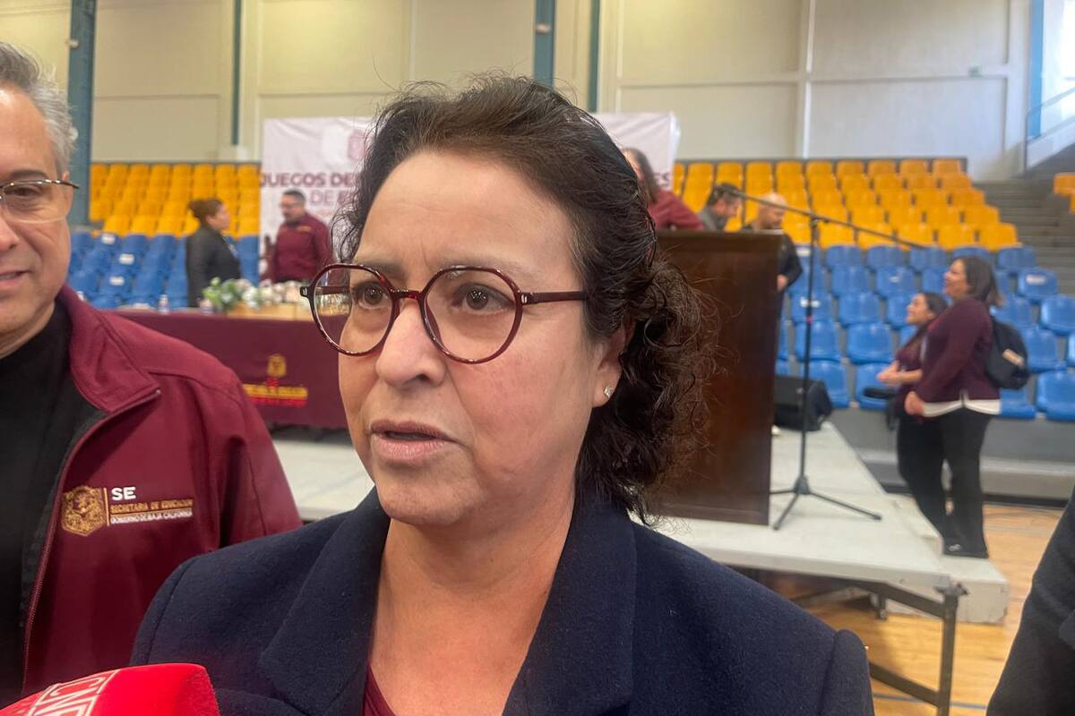 Alcaldesa de Rosarito anuncia cambios en dependencias municipales