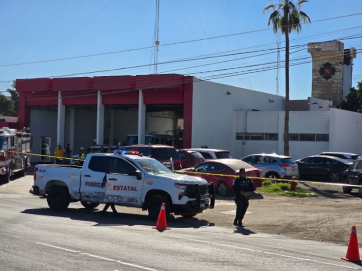 Hombre de la tercera edad provoca movilización policial en Estación Central de Bomberos