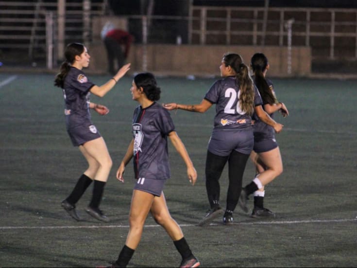 Pancho Villa sigue imparable