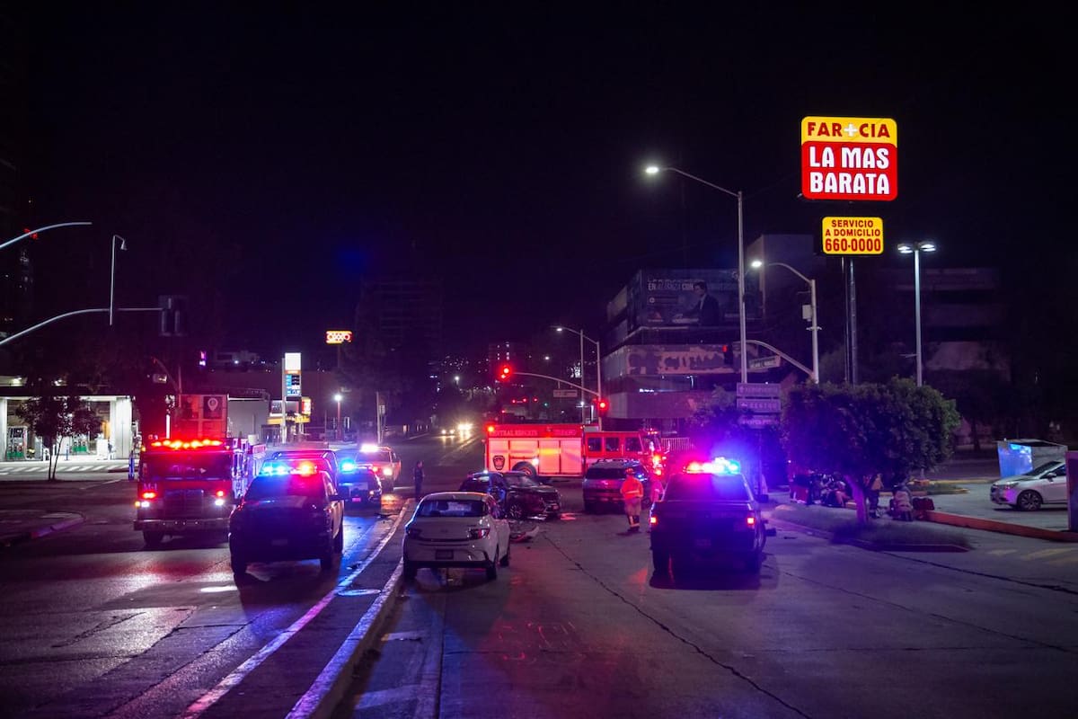 Carambola en Zona Río deja daños materiales y tráfico momentáneo