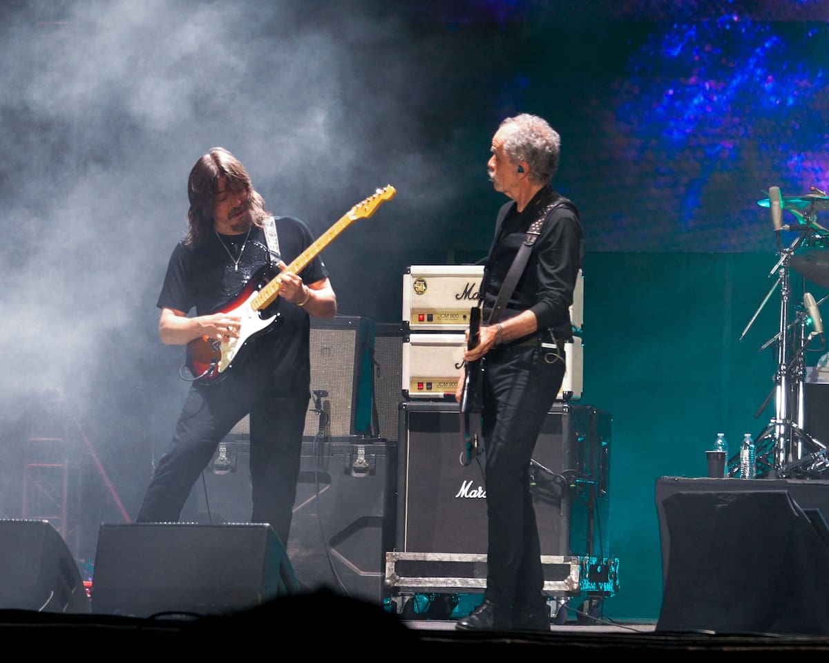 Caifanes reunió a miles de seguidores en Mexicali durante un concierto con localidades agotadas, donde interpretó sus clásicos y dedicó “Antes de que nos olviden” a las personas desaparecidas y madres buscadoras. Foto: Arturo Ceceña