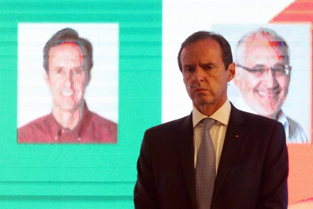 El expresidente Jorge Quiroga se retira de la carrera electoral boliviana