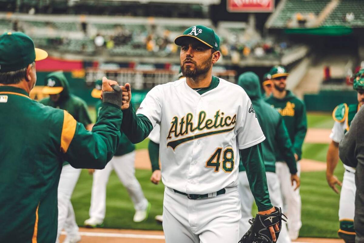 Joakim Soria salva ponchando a Mike Trout