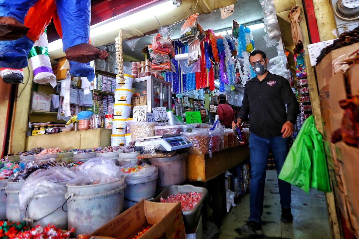 Bajan hasta 60% ventas en las dulcerías locales