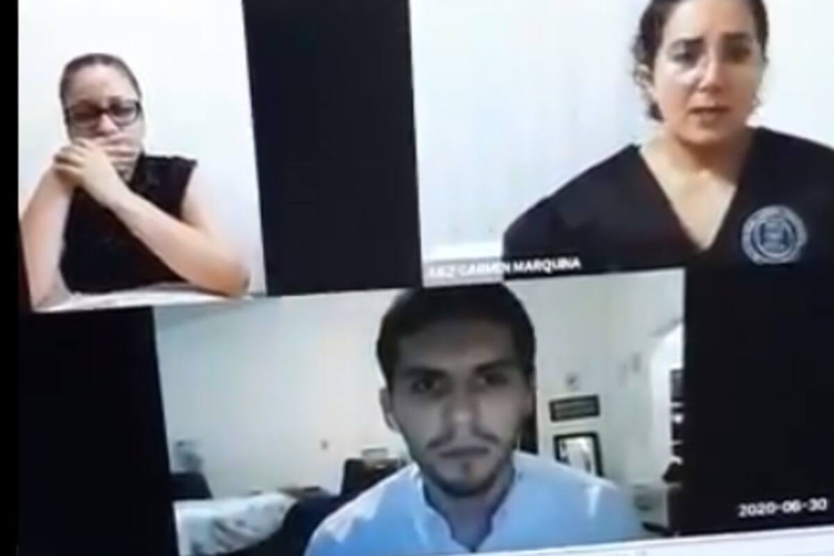 Jueza 'regaña' a abogado tras ser captado sin pantalones en audiencia por Zoom
