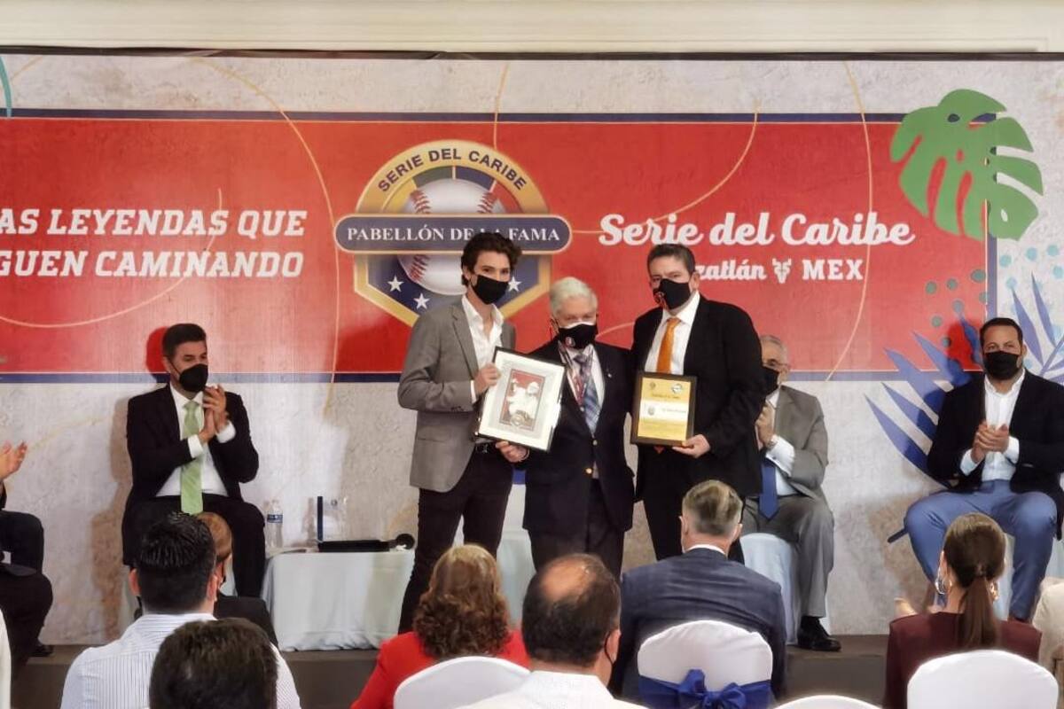 Entronizan a presidente de Naranjeros, Enrique Mazón, en el Caribe