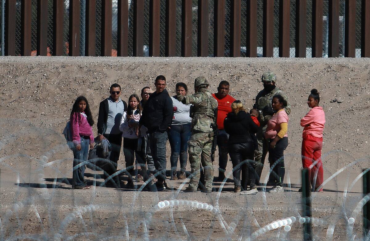 Activistas condenan agresión a periodistas mexicanos en frontera con EU / Foto: EFE/Luis Torres
