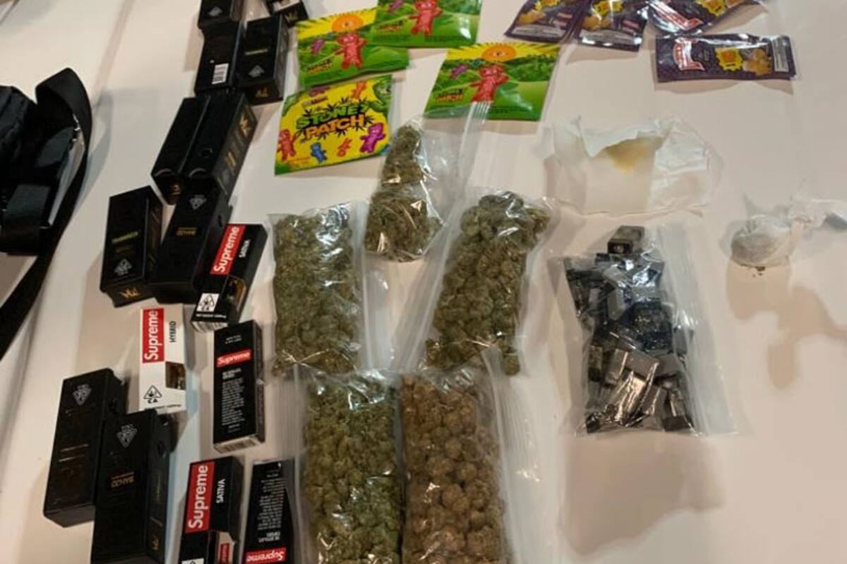 Realizan diversos decomisos de drogas y armas en garitas de Tijuana