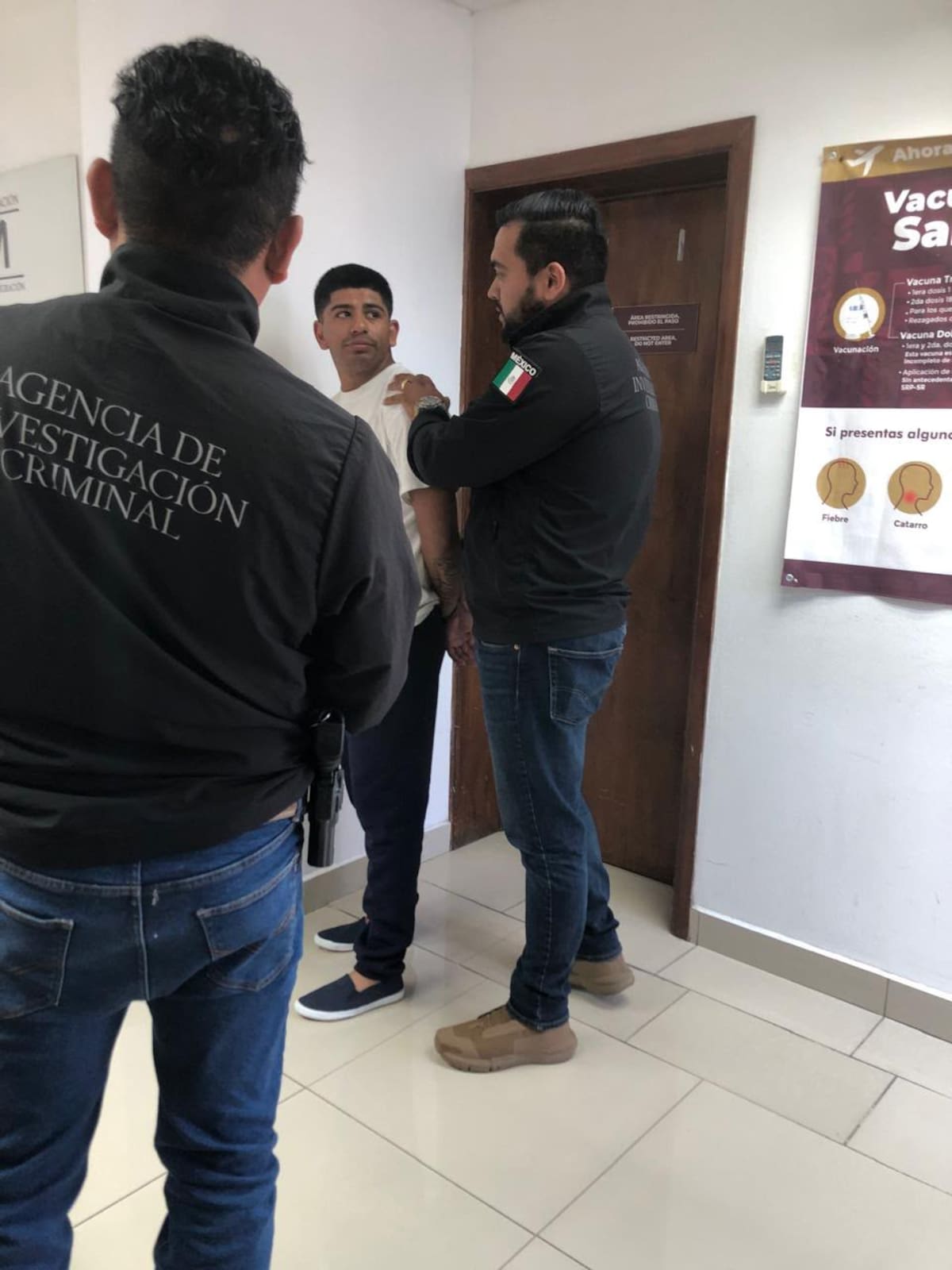 El detenido fue localizado por agentes de la Patrulla Fronteriza en California y entregado a autoridades mexicanas para enfrentar el proceso judicial correspondiente. Foto: Cortesía.