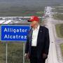 ICE traslada migrantes de ‘Alligator Alcatraz’ ante el inicio de la temporada de huracanes