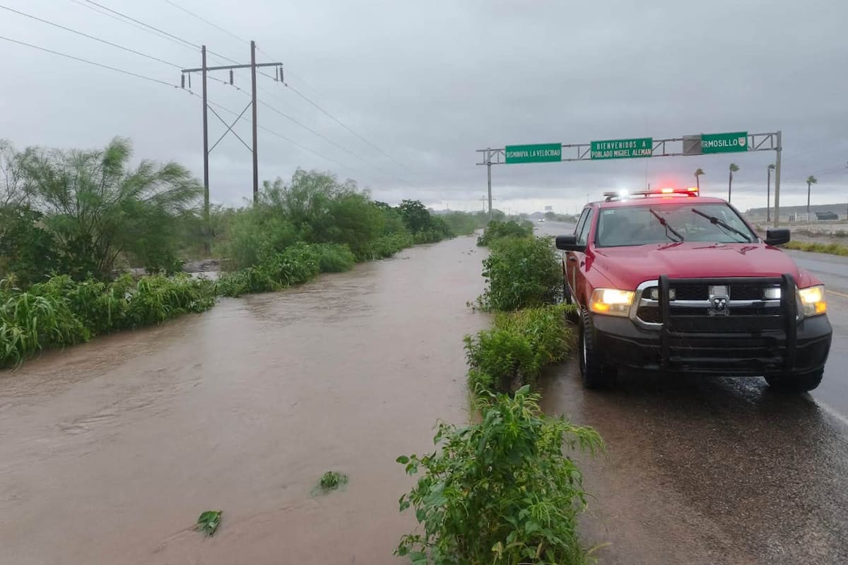 Tras 60 milímetros de lluvia, Miguel Alemán registra viviendas afectadas y calles con agua mientras habilitan albergue y mantienen monitoreo con drones
