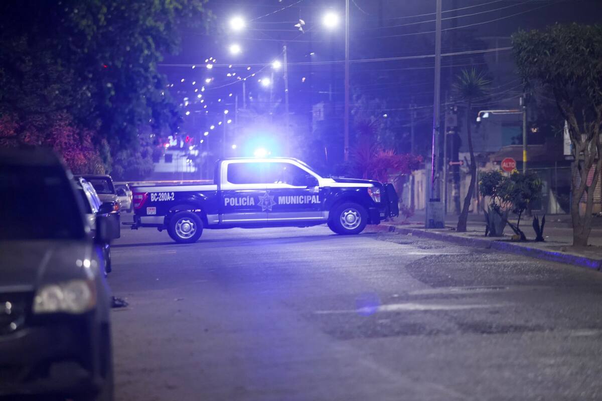 Localizan cuerpos en bote plástico en Zona Norte