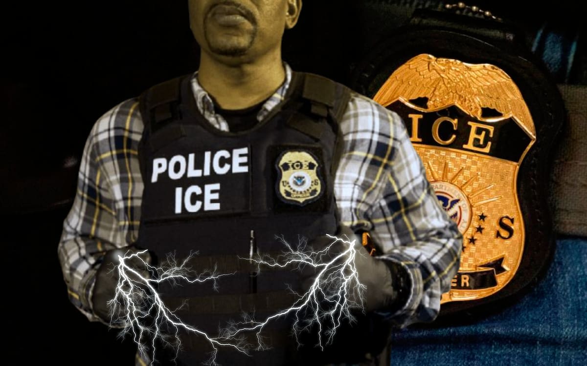 Agentes del ICE se interesan en guantes para dar descargas eléctricas en detenciones de migrantes. | AP