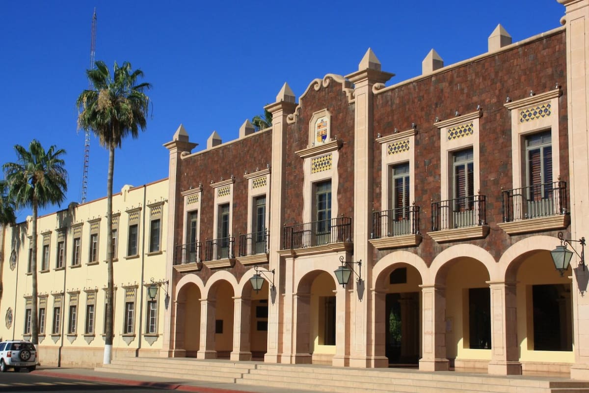 Detienen a joven por hacer pintas en la Universidad de Sonora