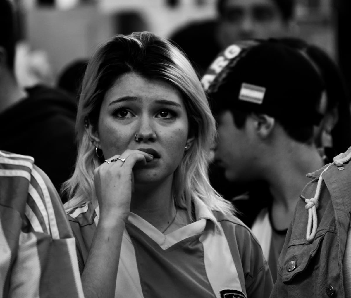 Ansiedad, miedo al rechazo y necesidad de control son algunos factores asociados al pensamiento catastrófico, según especialistas en salud mental. Foto: Pexels