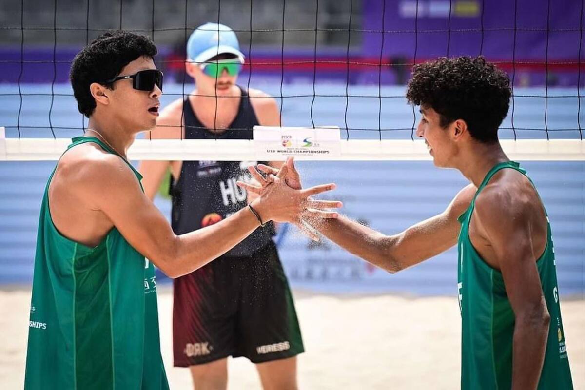 Federación abandona a deportistas mexicanos en China tras competir en volibol